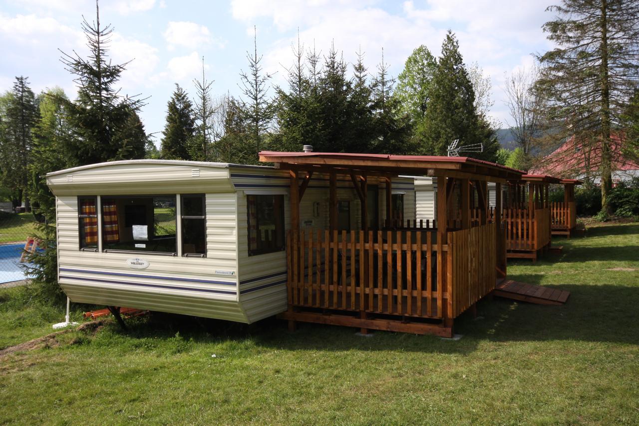 Mobilheim kemp Rožnov pod Radhoštěm Exterior foto