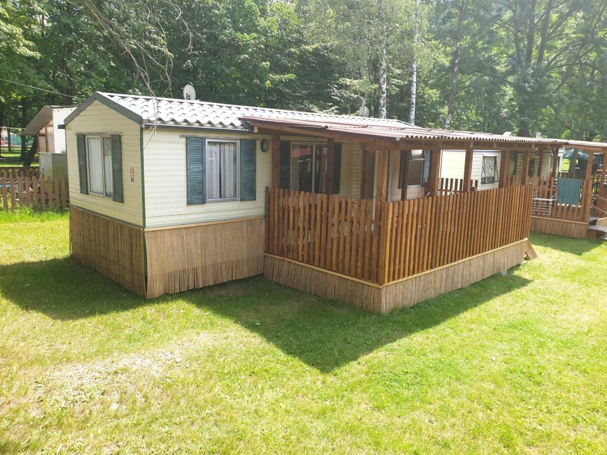 Mobilheim kemp Rožnov pod Radhoštěm Exterior foto